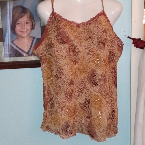Tank top - Picture 1 of 2